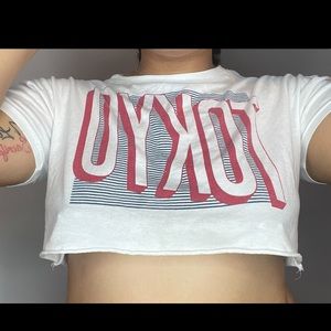 Tokyo cropped tee
